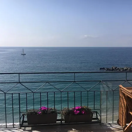 Cinqueterreblu Lungomarenostro Apartmán Monterosso al Mare